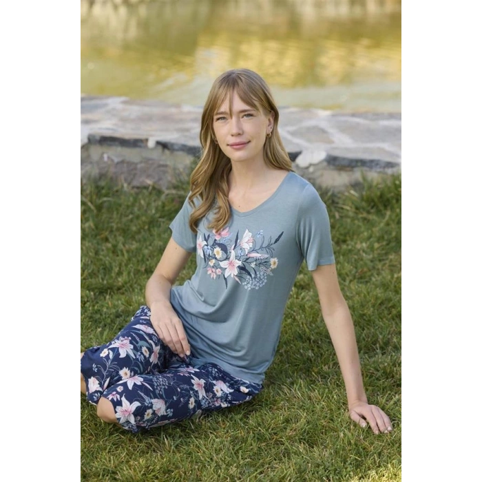 AMORA SECRET ÇIÇEK VE YAPRAK DESENLI VE BASKILI KAPRI TAKIMI