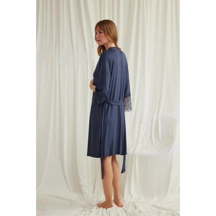 AMORA SECRET DEKOLTELI YAKASI VE KOLU DANTELLI SABAHLIK TAKIMI