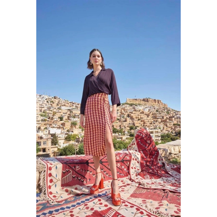 AMORA SECRET ETNIK DESENLI SATEN ETEK TAKIMI