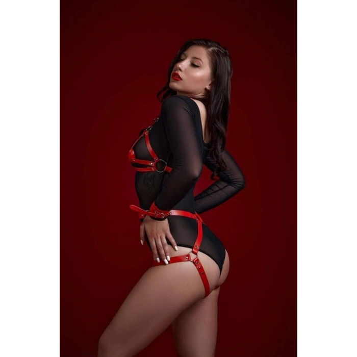 AMORA SECRET FANTEZI SÜTYEN KÜLOT KELEPÇELI KIRMIZI HARNESS SET