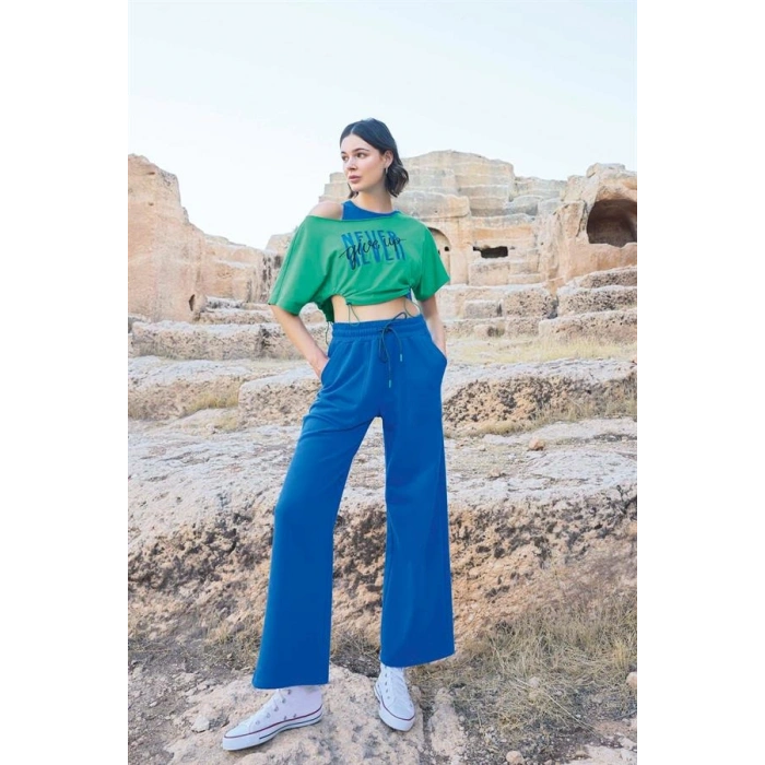 AMORA SECRET KISA KOLLU NEVER GIVE UP 3LÜ CROP EŞOFMAN TAKIMI