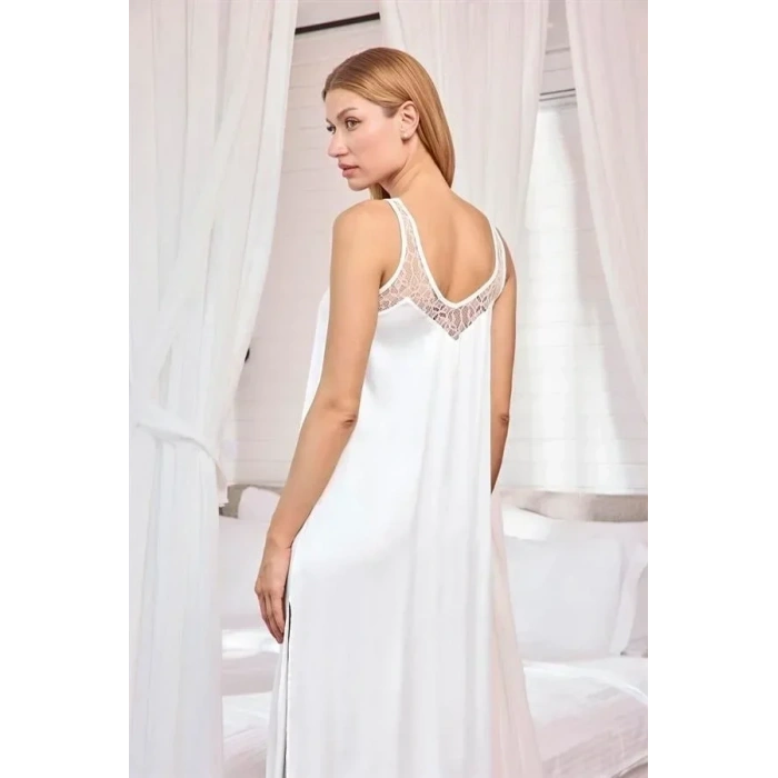 ÖZEL TASARIM  DANTELLİ VE DEKOLTELİ SATEN SABAHLIK TAKIMI