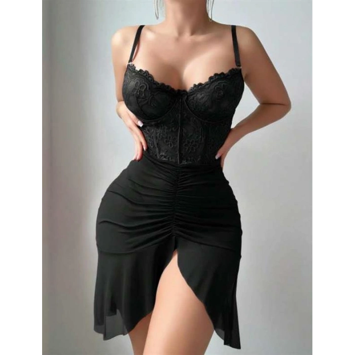 ÖZEL TASARIM FIRFIRLI DANTEL İŞLEMELİ TÜL FANTEZİ SİYAH GECELİK