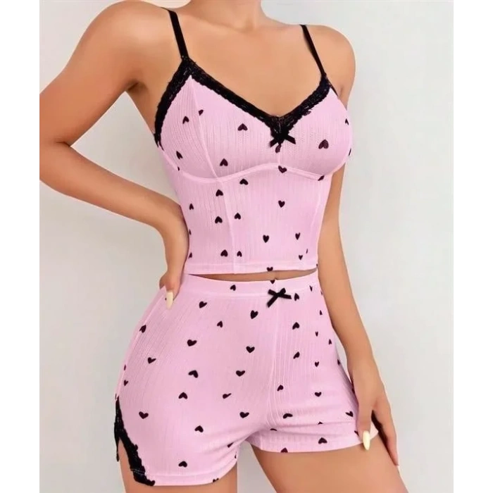 ÖZEL TASARIM  PEMBE KALP DESENLI ASKILI ŞORTLU PIJAMA TAKIM