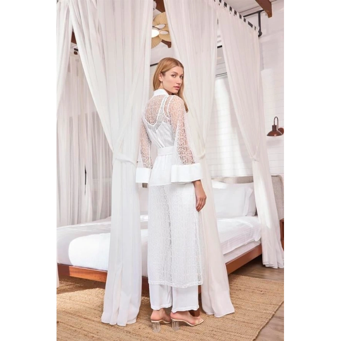 AMORA SECRET UZUN KOLLU DANTELLI VE KUŞAKLI SABAHLIK