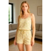 AMORA SECRET SARI ÜSTÜNE DESENLI ASKILI ŞORTLU PIJAMA TAKIMI