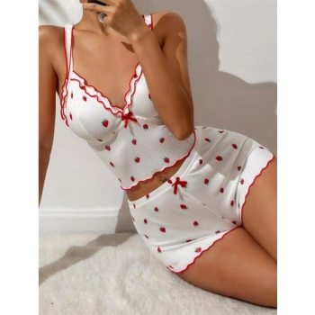 Amora Secret  Beyaz Üstüne Çilek Desenli Fitilli Askılı Şortlu Pijama Takımı