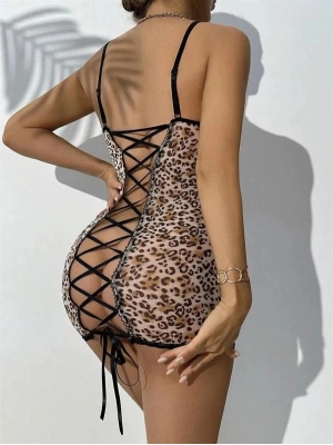 Amora Secret Transparan Leopar Tül Arkası Çapraz İpli Fantezi Gecelik