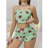 Amora Secret Kadın Fantazi İç Giyim Pamuklu Yeşil Üstüne Çilek Desen Fitilli Askılı Şortlu Pijama Takımı - Şehvetli ve Zarif Tasarım