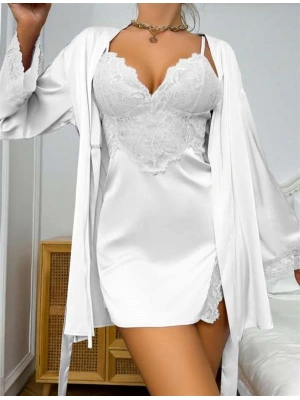 Amora Secret Dantel İşlemeli İnce Askılı Beyaz 2li Saten Gecelik Sabahlık Takımı