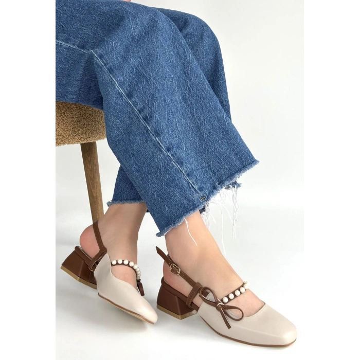 Ceyda Bej Cilt Taba Detaylı Topuklu Ayakkabı