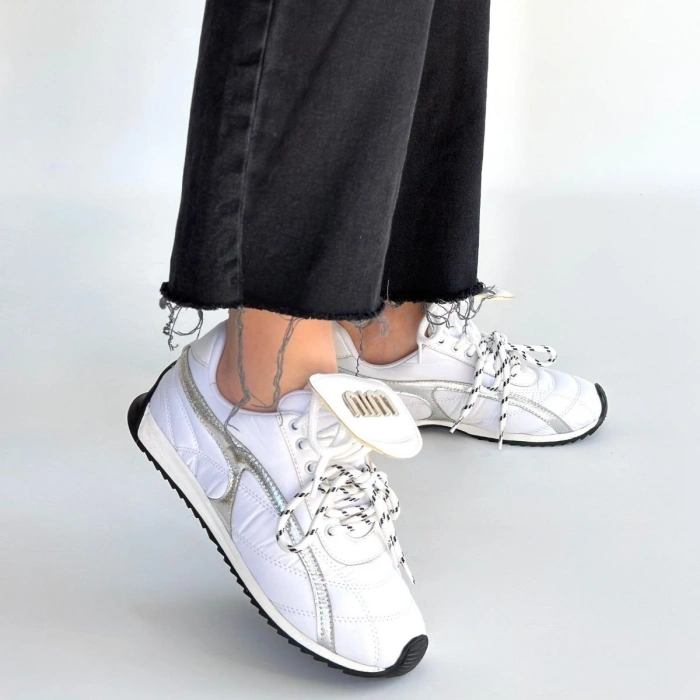 Dissa Beyaz Cilt Bağcıklı Paraşüt Detaylı Spor Ayakkabı