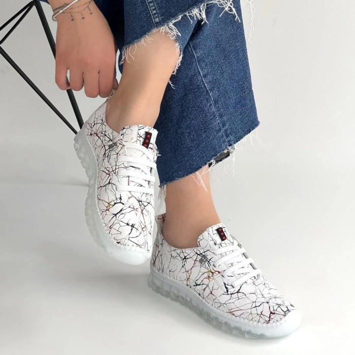 Kinte Beyaz Desenli Deri Bağcıklı Spor Ayakkabı