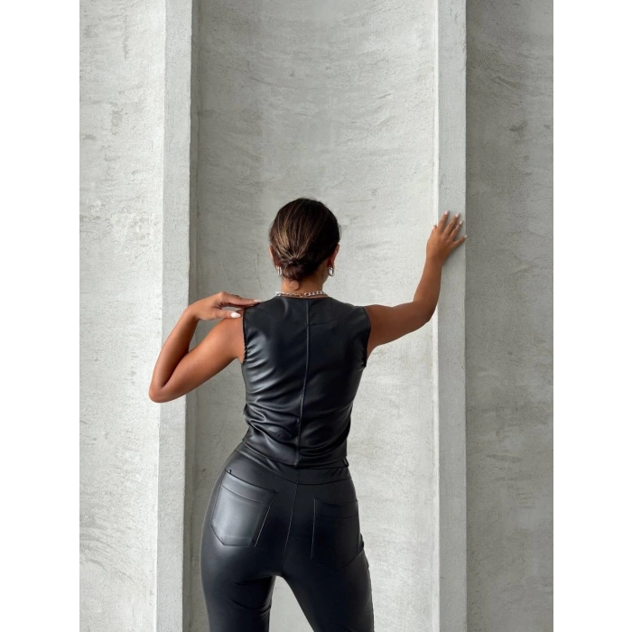 Kaplama düğmeli deri yelek siyah s24398