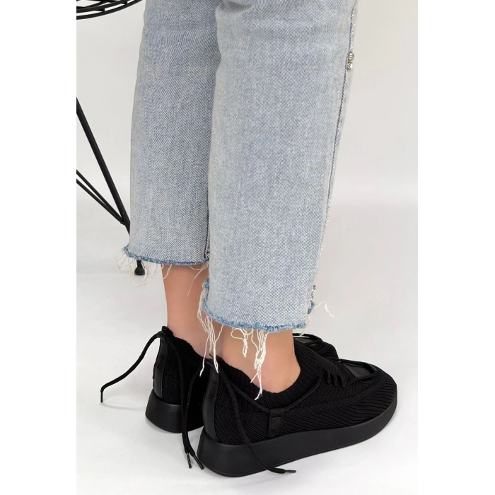 Renji Siyah Triko Bağcıklı Spor Ayakkabı