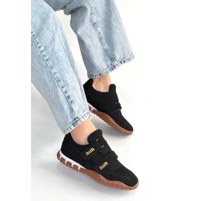 Tunga Siyah Süet Cırt Cırtlı Spor Ayakkabı