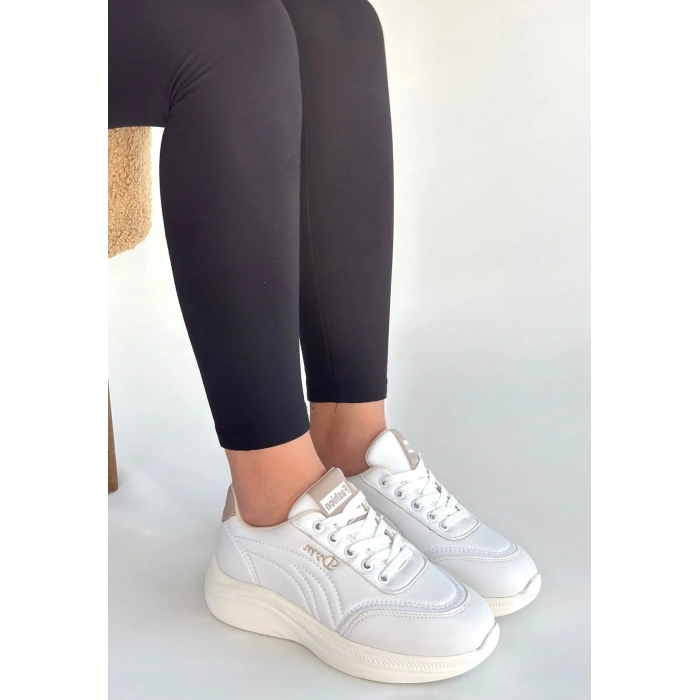 Yejja Beyaz Cilt Bağcıklı Spor Ayakkabı