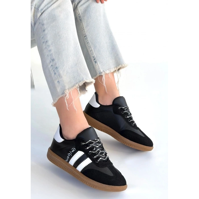 Zerti Siyah Cilt Bağcıklı Spor Ayakkabı