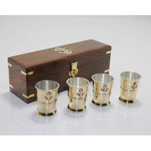 Ahşap Kutulu 4lü Pirinç Shot Bardak Seti