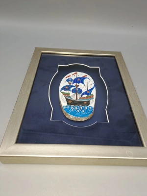 İZNİK KALYON MOTİFLİ, DİŞBUDAK AĞACI ÜZERİNE AKRİLİK KULLANILARAK ELDE BOYAMA