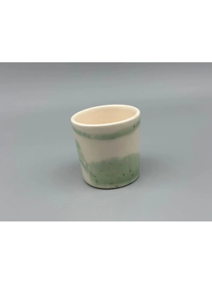 BARDAK 8 CM. 3 TANE BEYAZ ÜZERİNE AÇIK YEŞİL DALGALI DESENLİ, 3 TANE GRİ DESENLİ, 3 TANE MAVİ DESENLİ