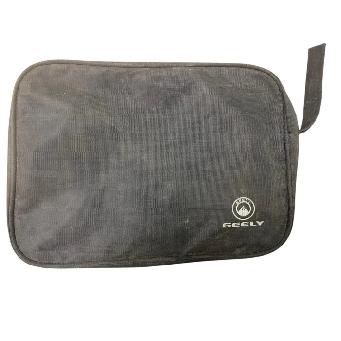 GEELY AMBLEMLİ   MİNİ ÇANTA