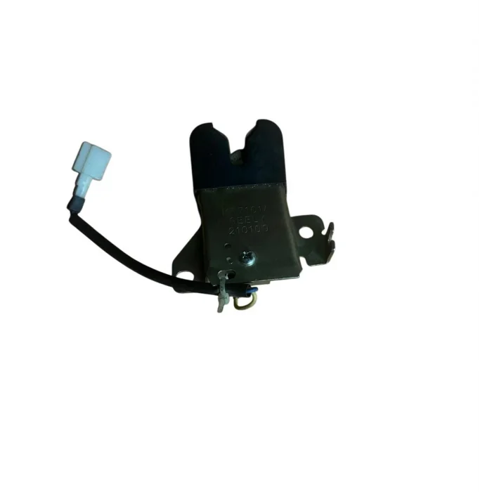 geely fc bagaj kılıdı