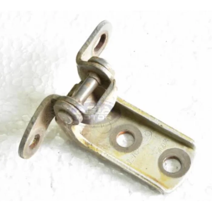 GEELY MK FAMİLİA ARKA SAĞ KAPI ALT MENETSESİ