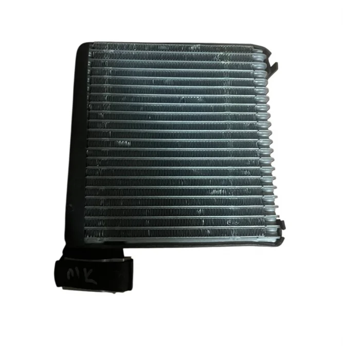 GEELY MK Familia Klima Evaparotör