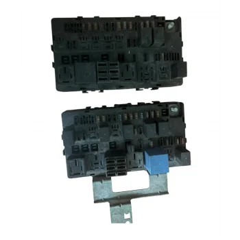 GEELY CK ECHO SİGORTA KUTUSU ORJ