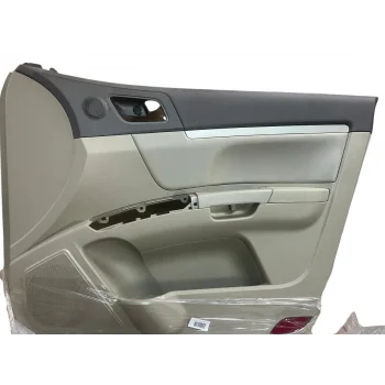 Emgrand DÖŞEME  Ön Sağ Kapı Döşemesi Deri