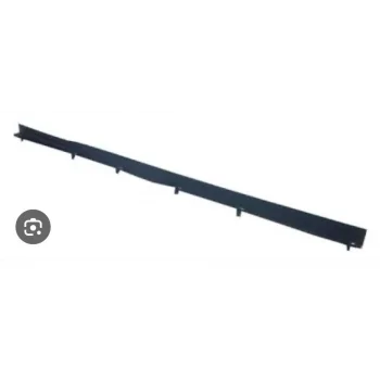 GEELY MK FAMİLİA ARKA SAĞ KAPI CAMI KILAVUZU