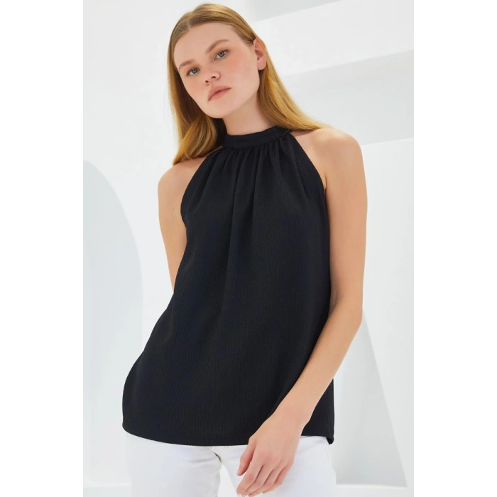 0489 Halter Yaka Örme Bluz  Siyah
