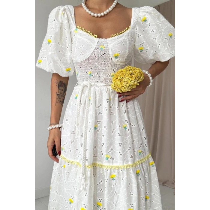 arı Dantel Detaylı Brode Elbise