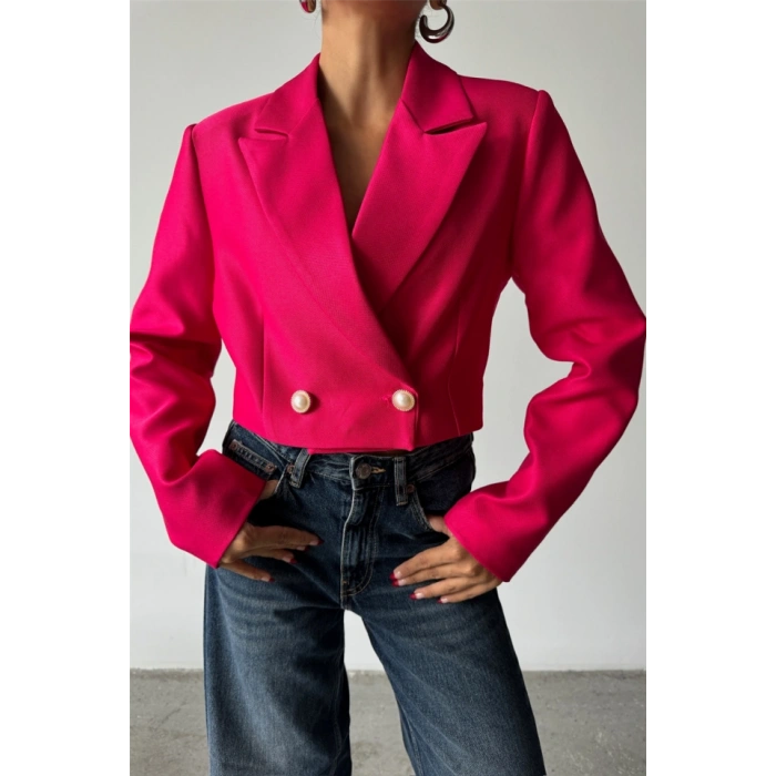 ARKAI İNCİ DÜĞME DETAYLI CROP CEKET  Fuşya