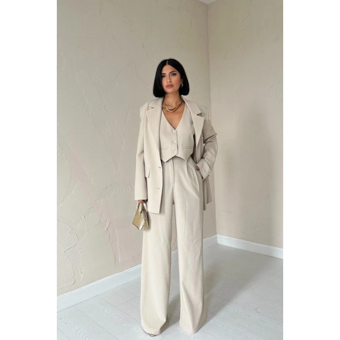 Bej Klas Ceket Ve Yelek Ve Pantolon Takım