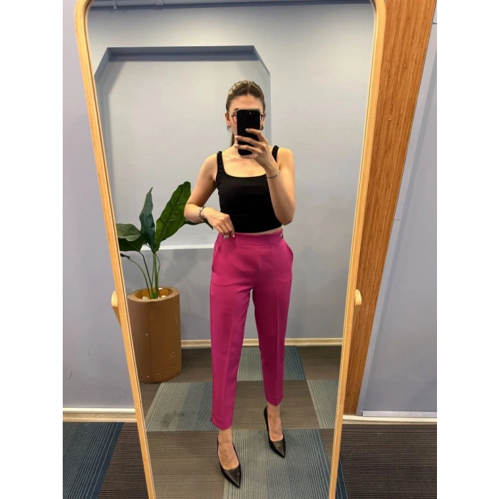 Bel Lasti̇kli̇ Düğmeli̇ Pantolon