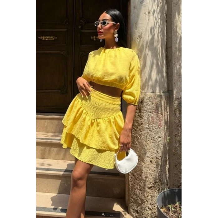 Crop Bluz Ve Kat Kat Etekli Takım 10207