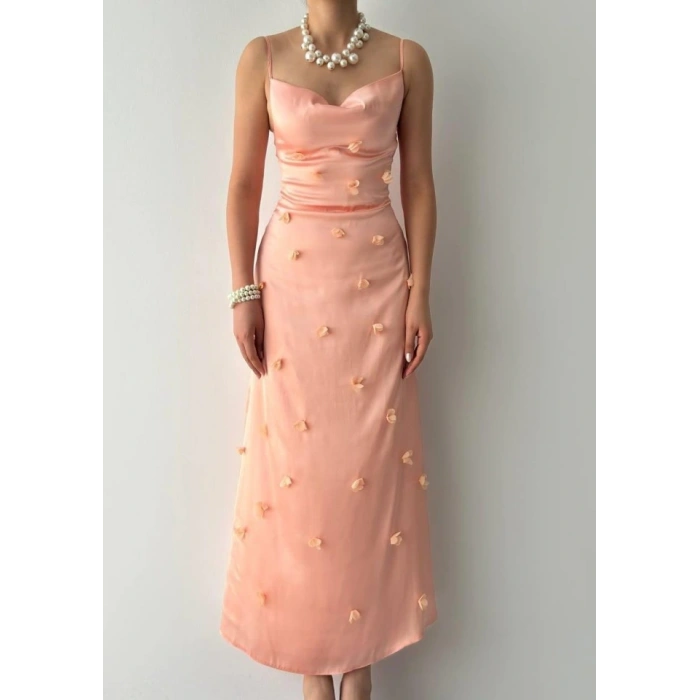 Dora Çiçek Detaylı Elbise