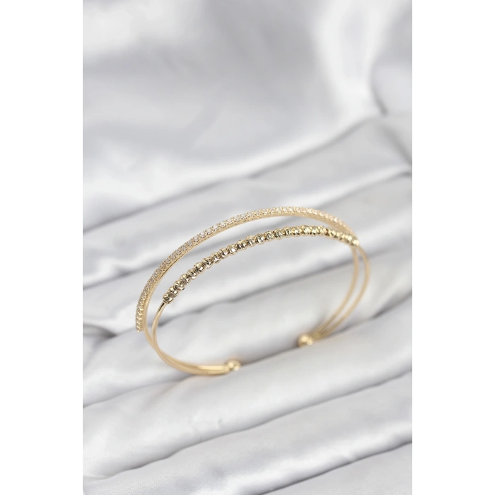 Dorika Model Pirinç Gold Renk Kadın Bileklik