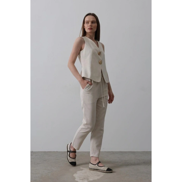 Düğme Detaylı Yelek  Krem