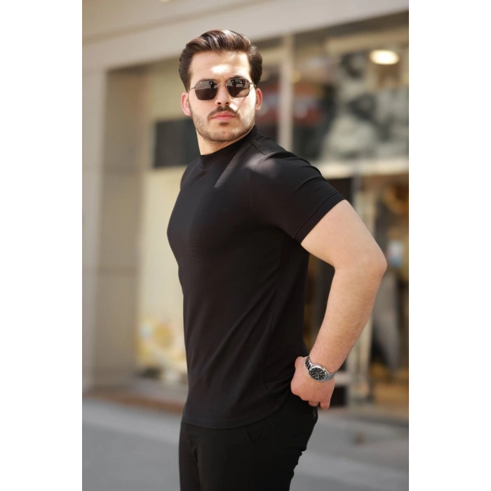 Erkek Ince çizgi Dokulu Kısa Kollu Tshirt