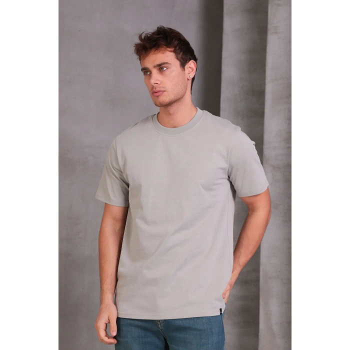 Erkek Relax Fit Bisiklet Yaka %100 Pamuk Rahat Kesim Basic Tişört