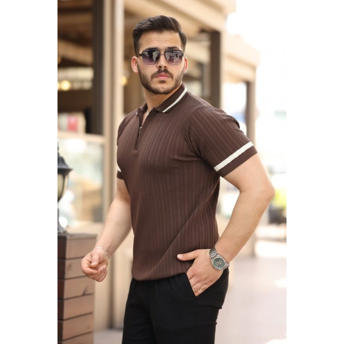 Erkek Yaka Ve Kolları çizgi Detaylı Fermuarlı Kısa Kollu Tshirt