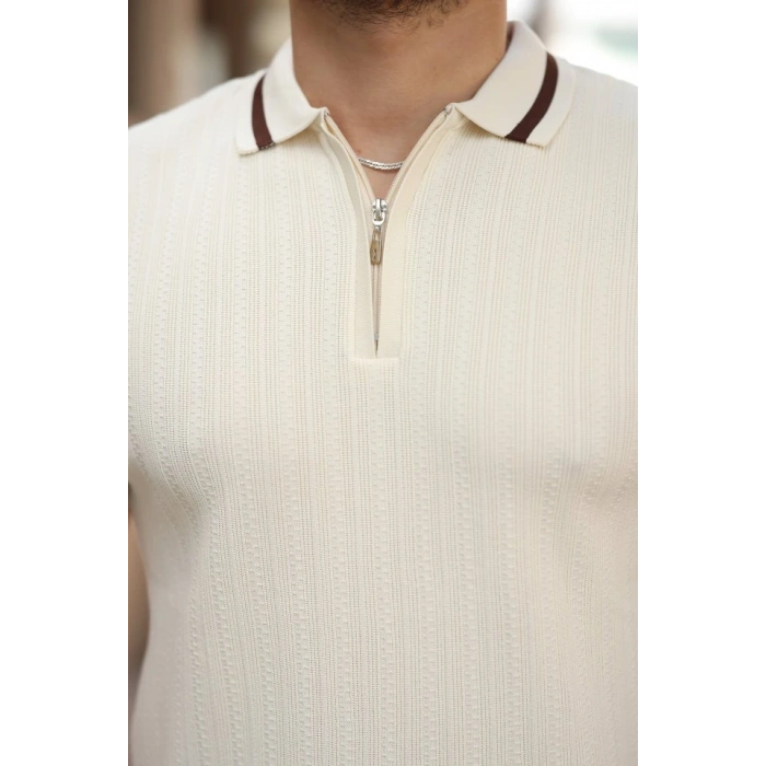 Erkek Yaka Ve Kolları çizgi Detaylı Fermuarlı Kısa Kollu Tshirt