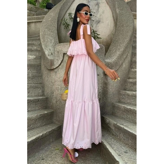 Etek Ucu Brode Nakışlı Boyundan Bağlamalı Elbise 2881