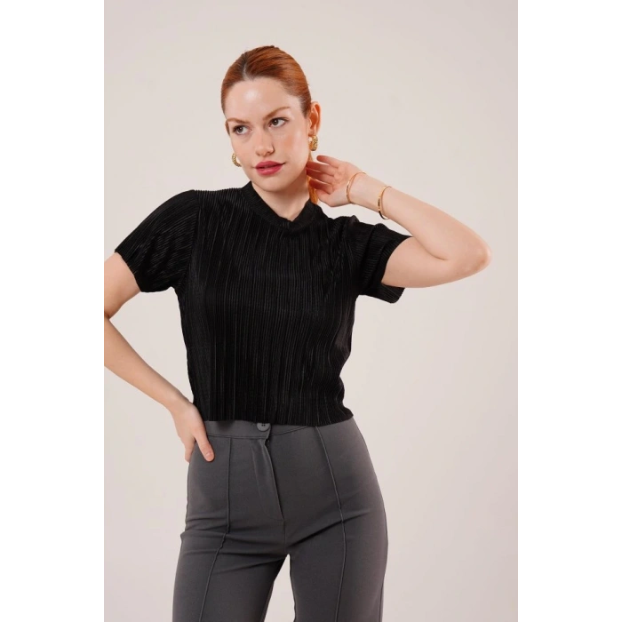 Fitilli Kısa Kollu Parlak iyah Bluz