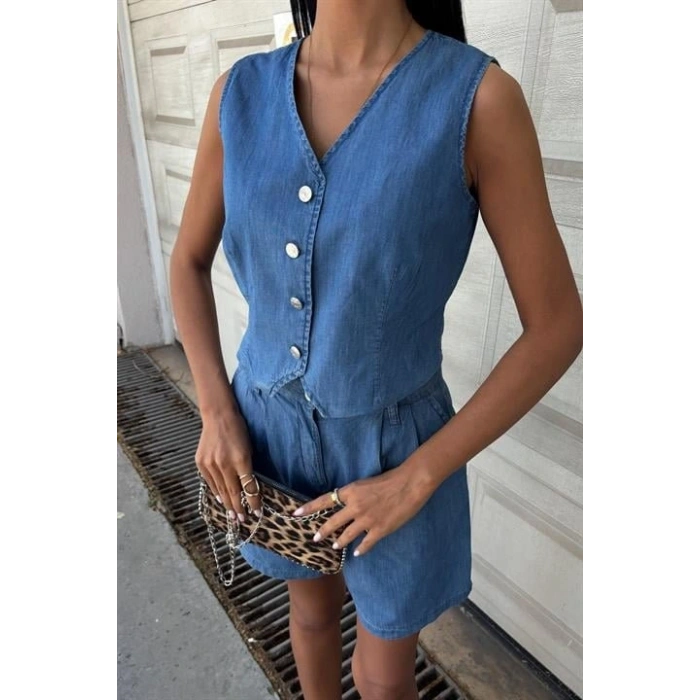 Gümüş Düğmeli Yelek Ve Şort Tensel Takım 10174