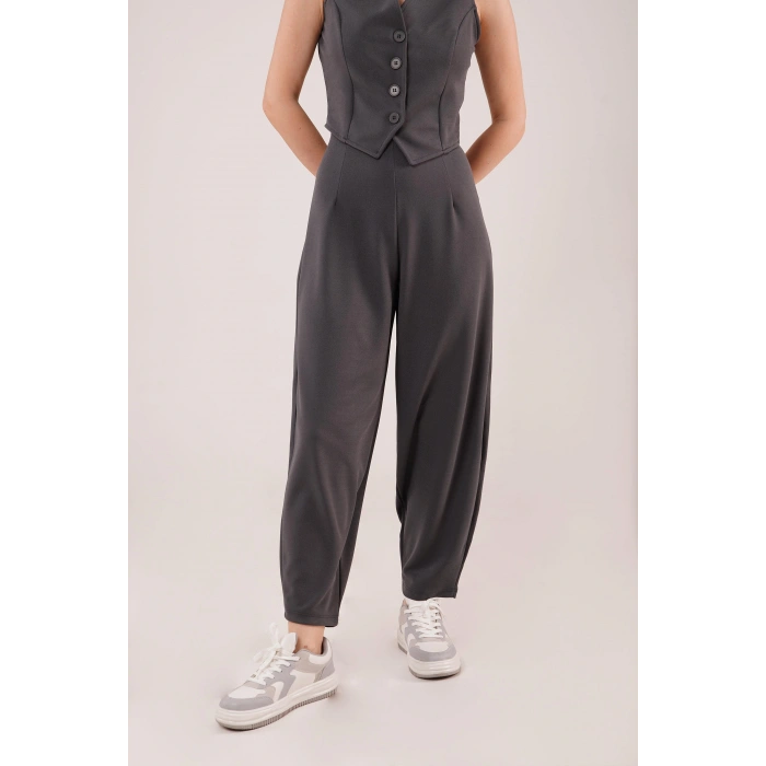 Havuç Kesim Gri Pantolon