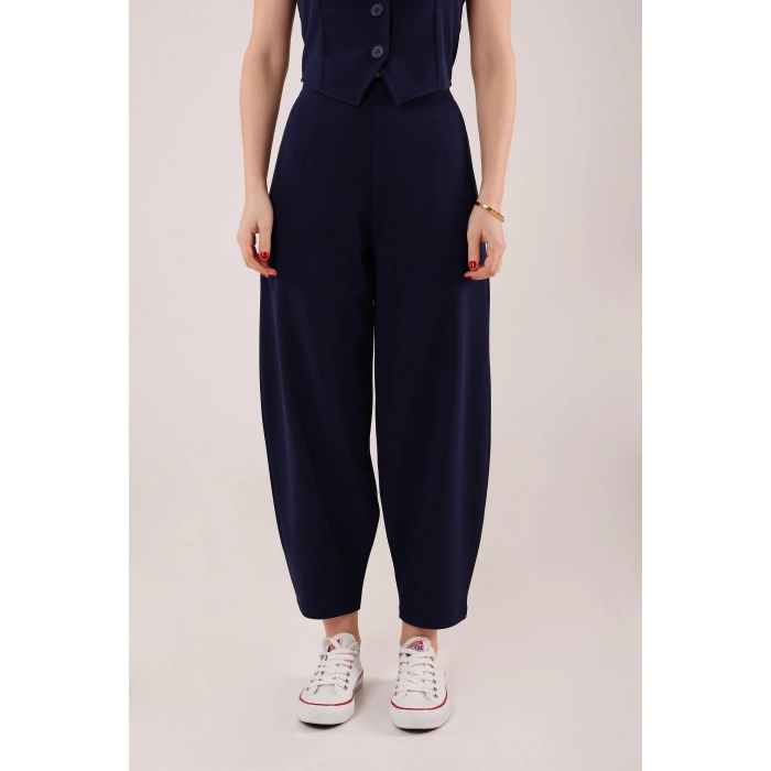 Havuç Kesim Lacivert Pantolon